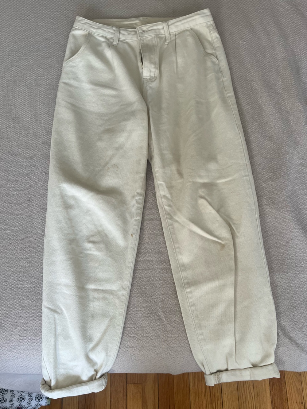 SHEIN Women's Cream Boyfriend Jeans